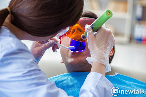 天冷嚼檳榔小心致癌！國建署：每年逾8,000人罹患口腔癌