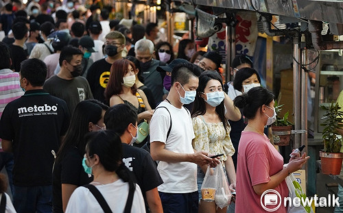 Delta傳染力強！吳昌騰：接種2劑疫苗染疫後病毒載量與未接種者相似