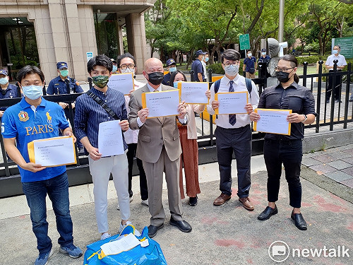 萬華人不知道他在幹嘛!罷免林昶佐團隊今送交第一階段連署