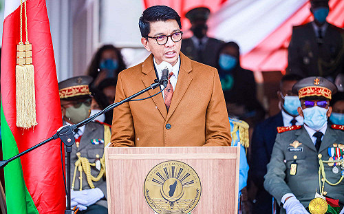 疑似牽涉暗殺總統未遂！馬達加斯加總統突然開除所有部長