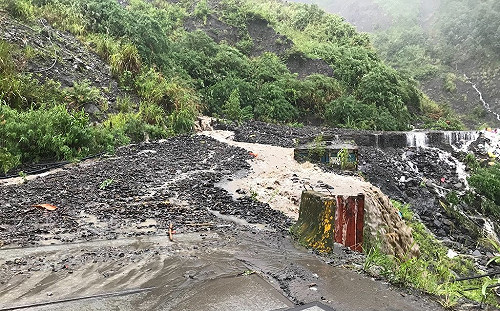 雨灌南投多處邊坡崩落 信義仁愛兩鄉停班停課