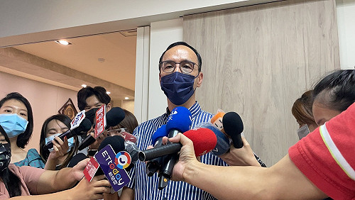 訪高市議會避談參選總統問題  朱立倫：不要陷入民進黨陷阱