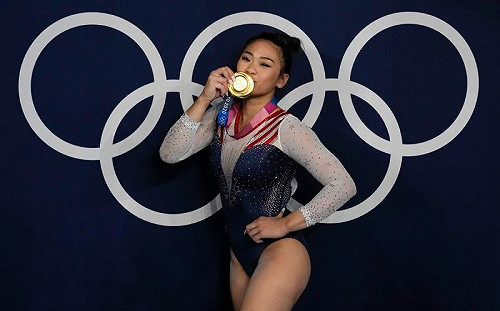 苗族少女完成美國連霸　林書豪祝賀