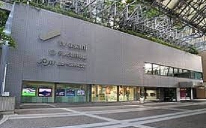 狂歡過頭! 朝日電視台10員工奧運閉幕後辦慶功宴 女員工「摔出店外」斷腿