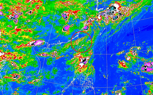 台南大雨特報！全台白天高溫悶熱 午後小心西北雨