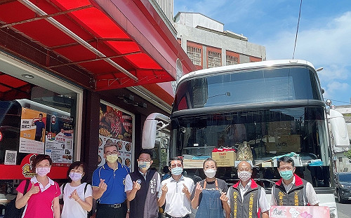 新北市議員金瑞龍與企業共同發起捐血活動