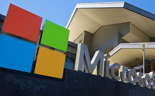Microsoft交最強AI成績單 受惠股廣達、鴻海受關注