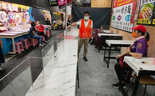 高雄瑞豐夜市駁熄燈說 盼市民實質消費支持