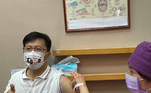 挽起袖子顧台灣！綠委張廖萬堅揪團打高端