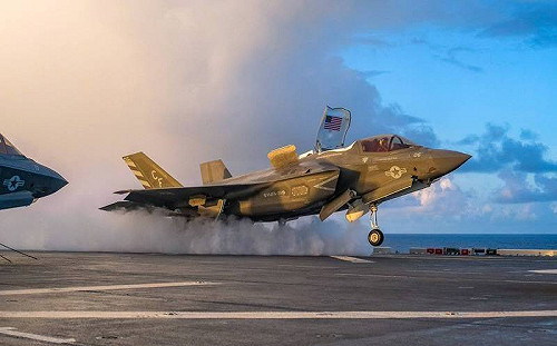 《富比士》記者：英美航艦齊聚 警告中國「攻台會產生深遠的後果」