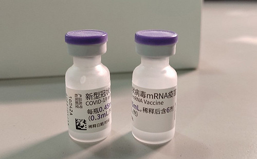首批BNT疫苗已送驗588劑樣品！食藥署：最快9/16封緘放行