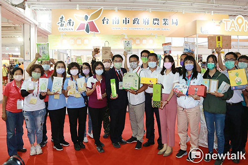 台南品味週開幕好物一次購足  黃偉哲邀國人選購好禮歡度中秋