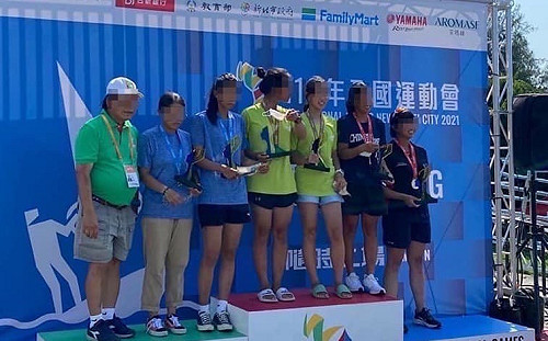 新北市府公然違反防疫規定？ 遭投訴「要求全運會選手脫口罩拍照」