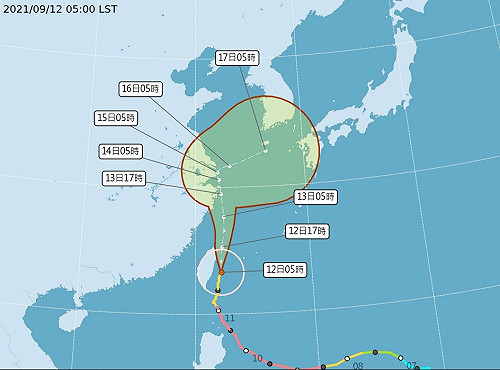 璨樹暴風圈已籠罩全台 九縣市慎防豪大雨