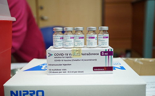 5旬男接種AZ疫苗後多發性神經病變 獲45萬救濟金