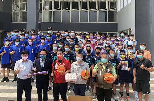 再度合體陳柏惟力挺反罷免 蔡其昌：選民眼睛是雪亮的