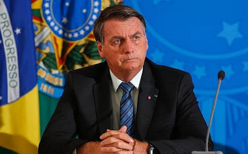 巴西數以萬計民眾上街抗議 要求彈劾波索納洛