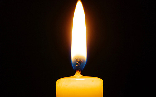 文字遊戲？禁「拉閘限電」准「限電不拉閘」 蠟燭飆漲搶囤後恐難擋天寒地凍