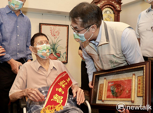 慶賀重陽節發揚敬老精神  南市敬老禮金10月中旬發放