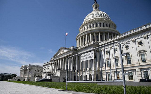 發動突擊？美媒：川普起訴美國會 試圖阻止調查國會大廈騷亂事件
