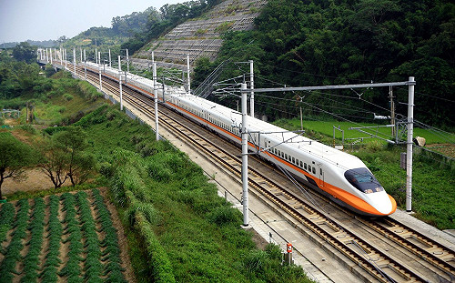 高鐵取消自由座逾4個月！交通部：鬆綁規劃已提報指揮中心