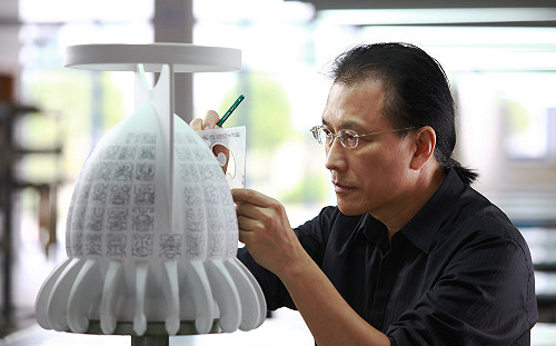 人物》我是傳奇！王俠軍小時了了 原來是大隻雞慢啼