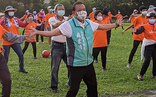 支持「我們民眾黨」在屏東開花引揣測 蘇震清：暫無加入規劃