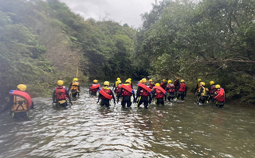 絕不放棄最後希望 侯友宜：明加派潛搜隊大規模搜救