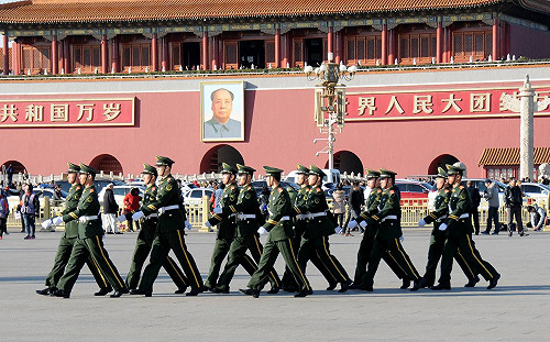 不准過聖誕節！中企改過「毛誕節」 網譏：以後過「習誕節」？