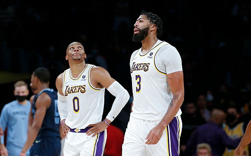 詹皇不在！AD、威少聯手率湖人逆轉