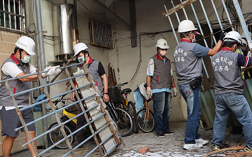 調查報告公布 陳其邁：誠實面對問題、城中城涉公安應拆除