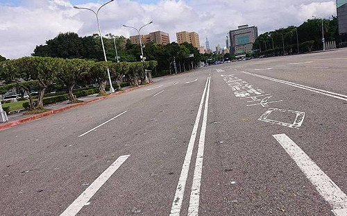 「錯把粉絲數誤以為是選票數」 她酸羅智強「再接再厲，破千萬進總統府」