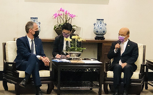 接見歐洲議會代表團 蘇貞昌：雙方對自由等價值堅持「零距離」