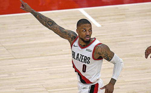 勁爆！Lillard承認今夏曾赴約詹皇