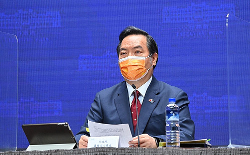 柯文哲質疑政府未遵守2018年公投結果？政院：發言前應多查證