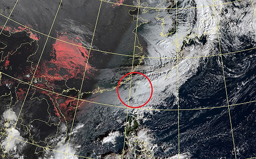 13.2°C！平地低溫冷颼颼 17縣市小心10級強風吹