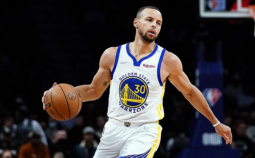 Curry飆9三分砍37分 勇士大勝籃網