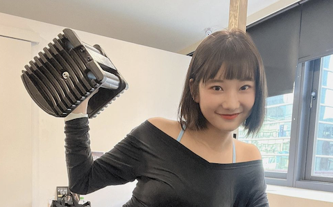 愛莉莎莎健身房熟睡畫面曝光 自誇：屁股練得很翹