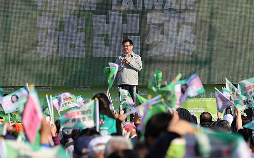 中二補選》輔選林靜儀  林佳龍：中二區不是姓顏才能當立委