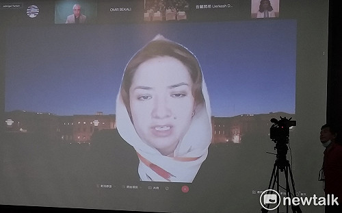 維吾爾受害者泣訴:審判人說「你是維吾爾人,這就是你唯一的罪!」