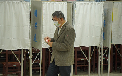 快訊》公投未過 柯文哲：新綠色威權更加強大 在野黨的處境愈加艱困