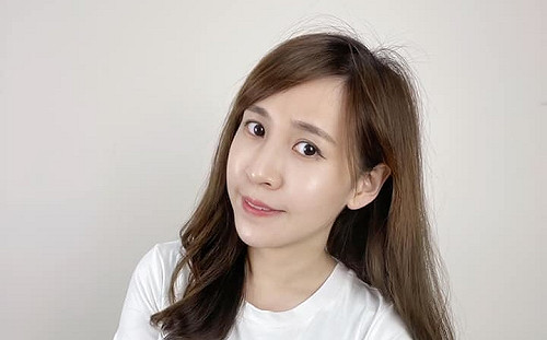 驚喜變驚嚇？潔哥「上半身全脫光」開門迎接  老公1反應超失禮