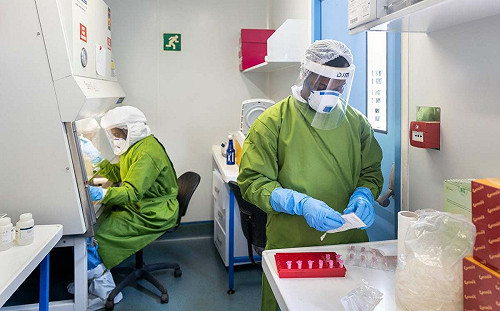 英研究：感染Omicron較Delta住院風險幾降一半