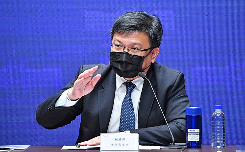 行政院拍板！投資台灣三大方案再延3年預計帶動9千億投資