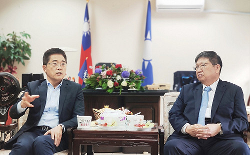 批竹竹合併「由上而下」硬幹 楊文科：因人設事無法接受！