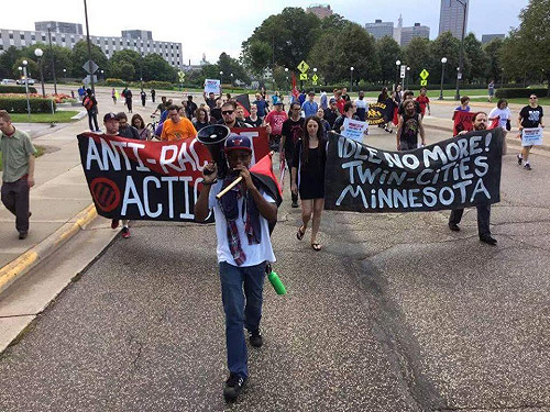 非裔民團號召黑色聖誕節 抗議種族歧視