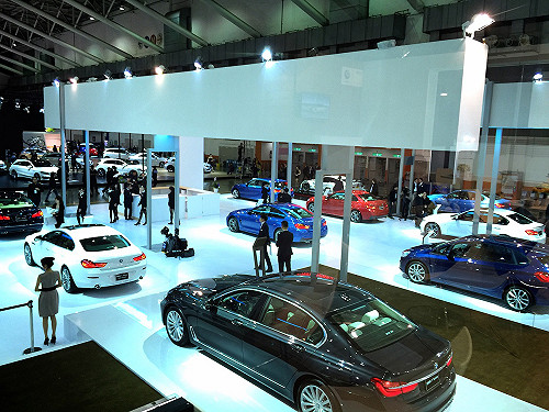 新車大展 車廠展現工匠藝術秀實力