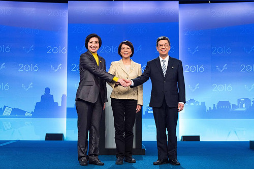 副總統辯論沒亮點 公民提問怪邏輯反惹議