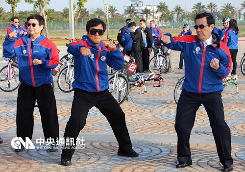 馮明珠稱工期沒延宕 但馬批中研院時也批故宮