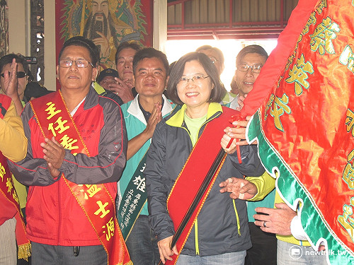 小英：1/16後要讓主席的故鄉 變成總統的故鄉